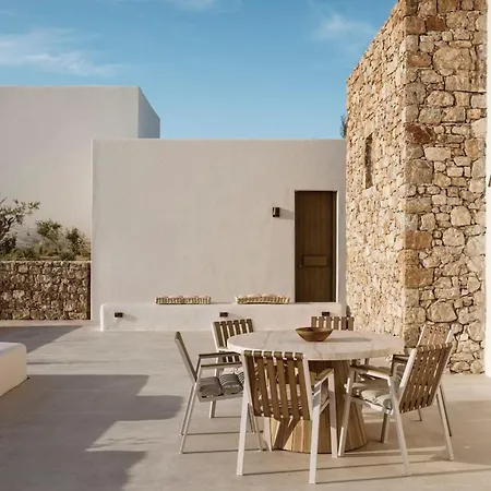 Villa Dyo Villas Aqualis & Noemia Isterni (Paros)