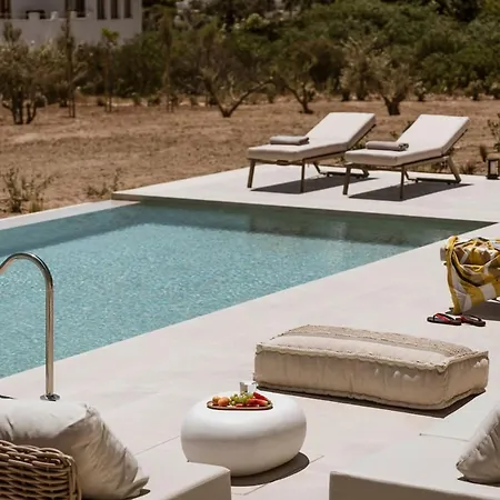 Dyo Villas Aqualis & Noemia Villa *